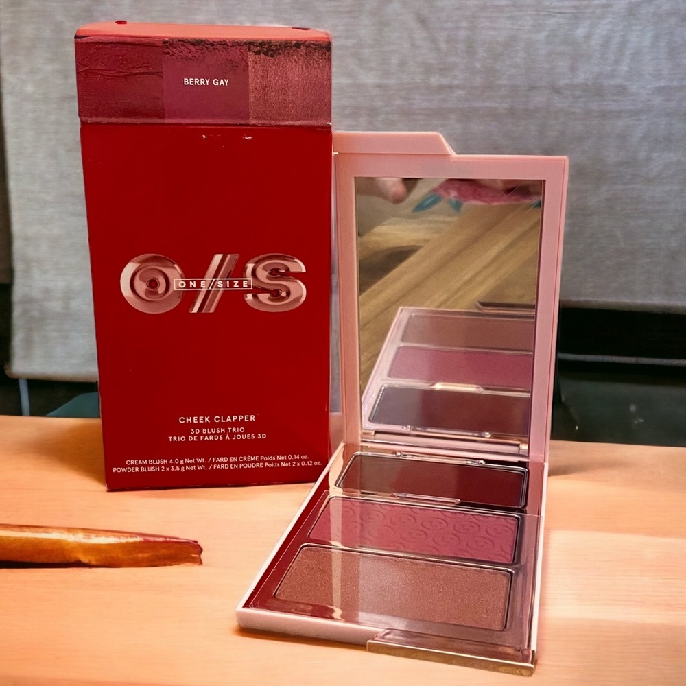 One/Size Patrick Starr 3D Cheek Clapper Berry Gay